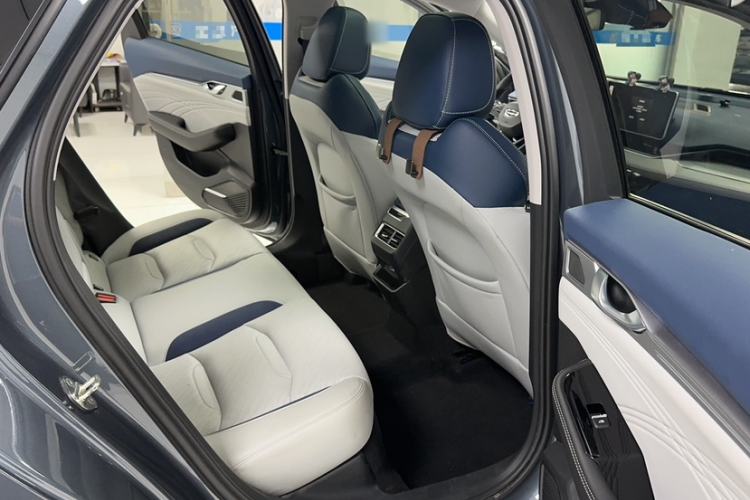 Used Geely Auto Preface 2023 2.0TD Prestige Version Interior 4