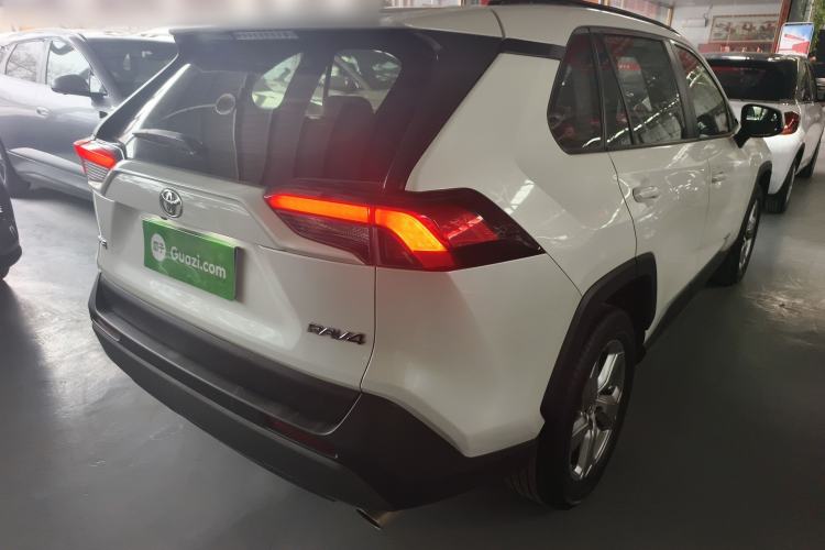 Used Toyota RAV4 2020 2.0L CVT Two-Wheel Drive Fashion Edition
