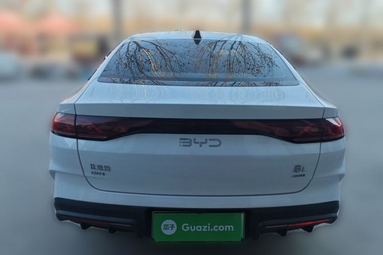 Used BYD Qin L 2025 DM-i Smart Drive 120KM Superior Model
