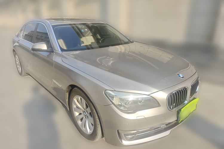 Used BMW 7 Series 2013 730Li Luxury Model Front Right 45 Deg