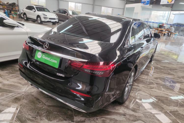 Used Mercedes-Benz E-Class 2021 Restyled E 300 L Sporty and Stylish Edition
