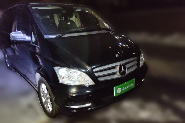 Used Mercedes-Benz Viano 2014 3.5L Premier Edition
