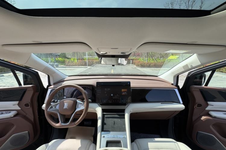 Used BYD Xia 2025 DM-i 1.5T 100km Leading Model Interior 7