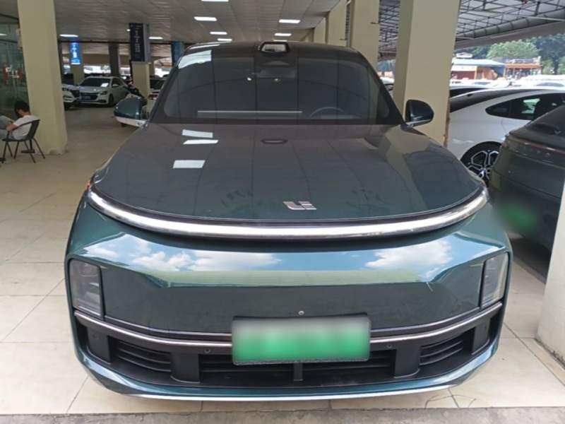 Used Li Auto L8 2023 Max model — 2