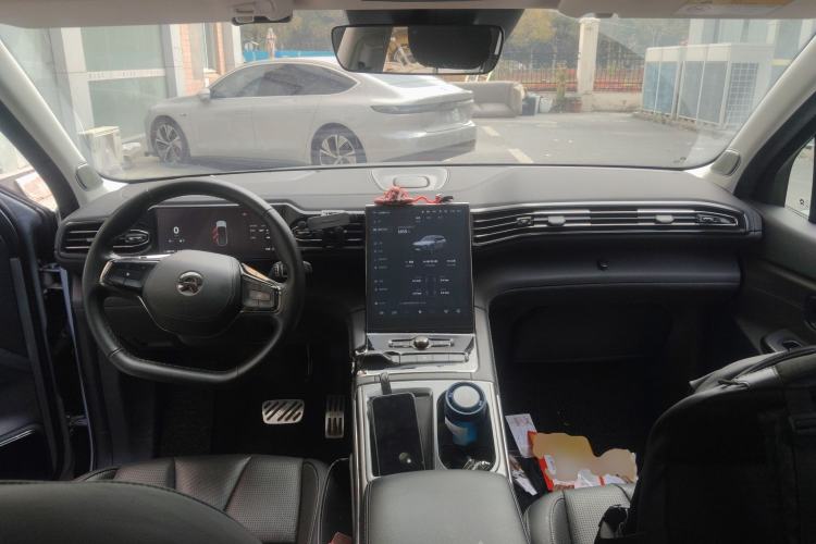 Used Nio ES8 2020 450 km Range 7-Seater Version