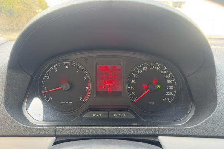 Used Volkswagen Jetta 2015 1.6L Automatic Comfort Model Instrument Cluster