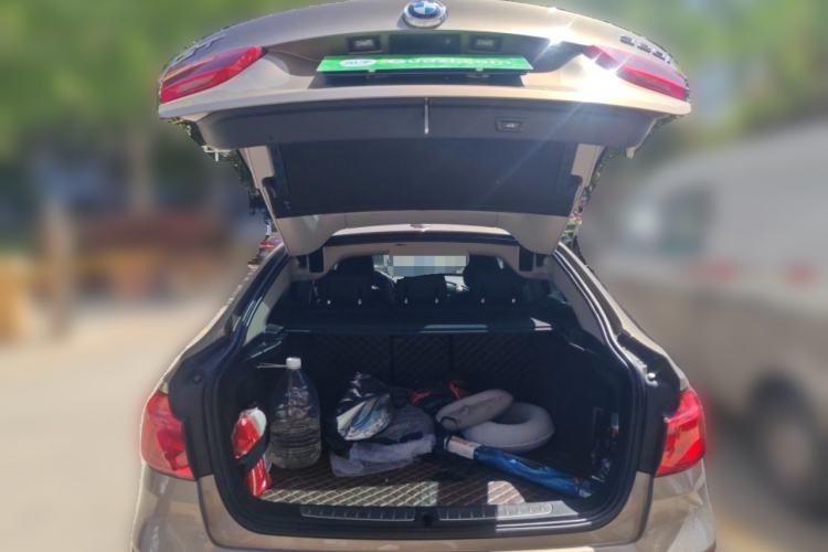 Used BMW 3 Series GT 2018 320i Sport Edition