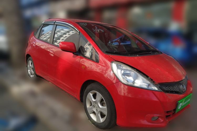 Used Honda Fit 2011 1.3L automatic comfort version
