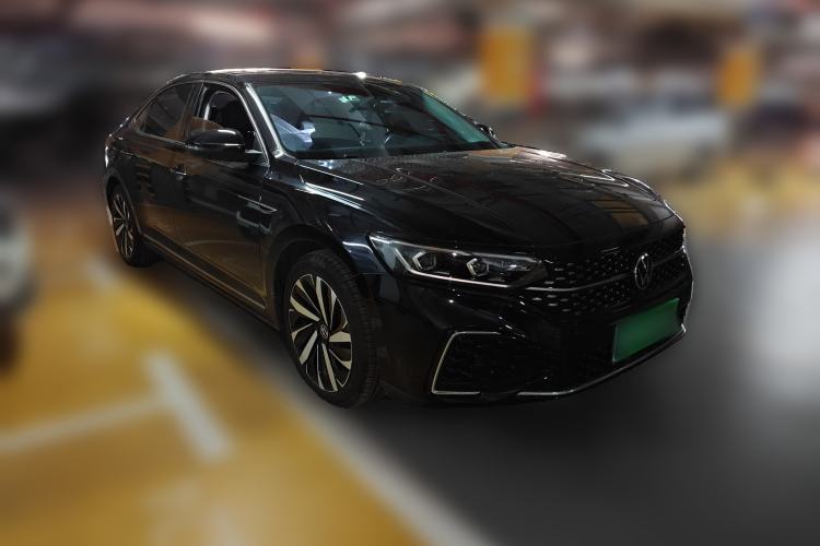 Used Volkswagen Passat 2022 330TSI Starry Luxury Edition