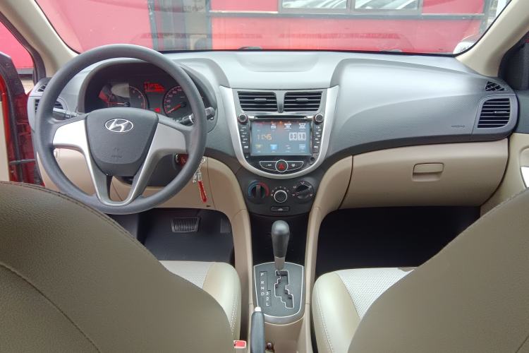 Used Hyundai Verna (older generation) 2014 1.4L Automatic Smart GLS
