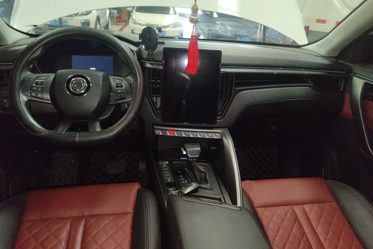 Used FORTHING T5L 2020 1.5T Automatic Luxury 7-Seater China VI Standard Center Console