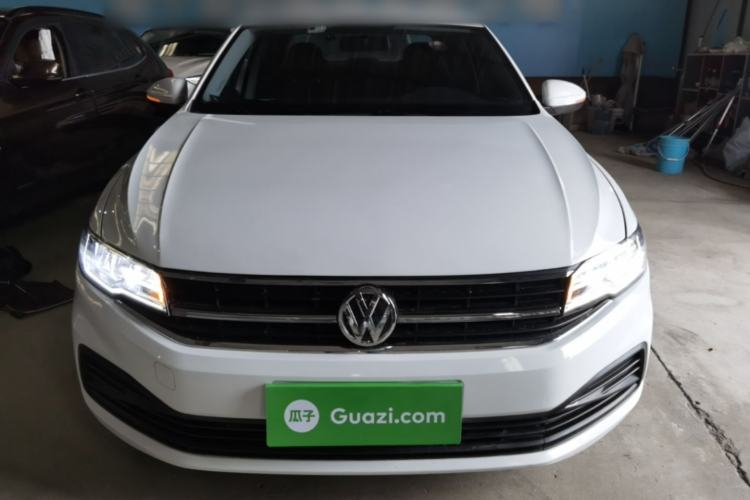 Used Volkswagen Bora 2019 Revised Version 1.5L Manual Fashion Edition China VI Standard
