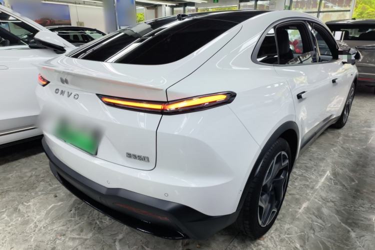Used ONVO L60 2024 60 kWh Rear-Drive Version Rear Right 45 Deg