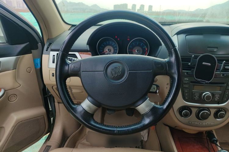 Used Buick Excelle 2011 1.6 LE-MT Steering Wheel