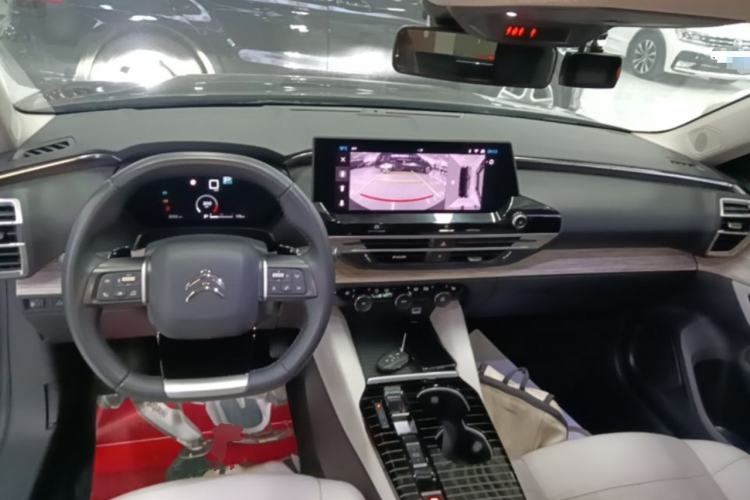 Used Citroen C5 X 2024 1.6T Traveler Extraordinary
