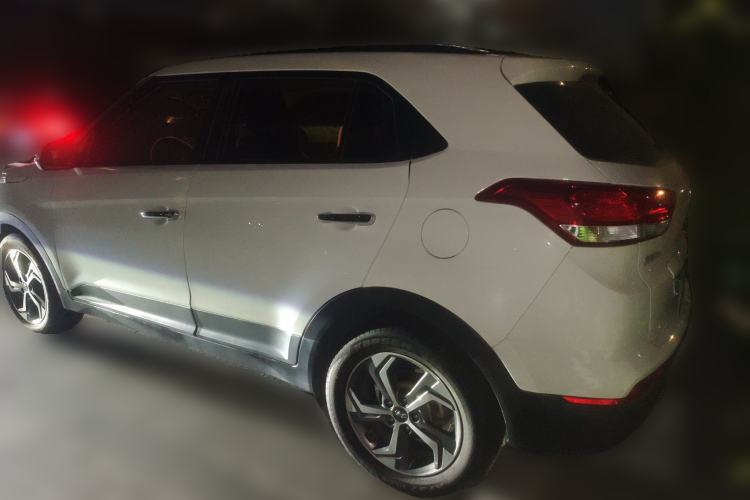 Used Hyundai ix25 2017 1.6L Automatic Smart Version
