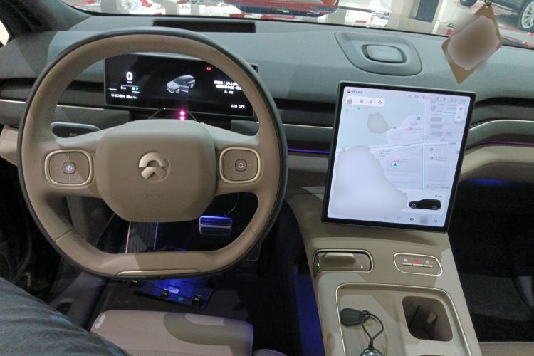 Used Nio ES8 2024 75 kWh
