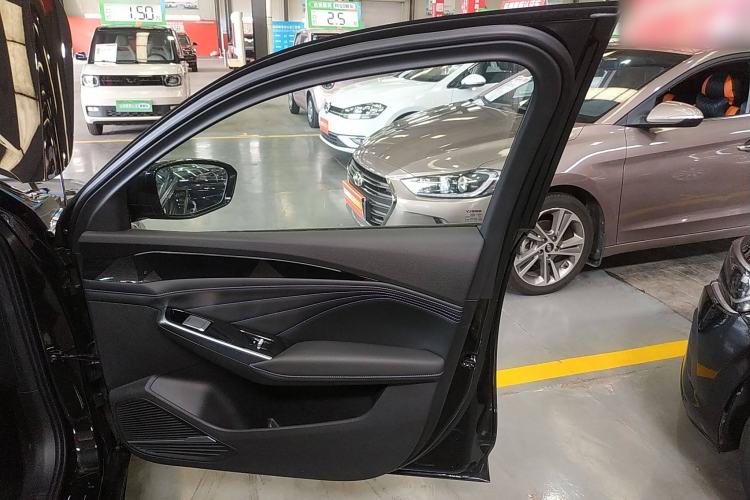 Used Geely Auto Preface L 2024 Zhiqing 1.5TD Galaxy Edition