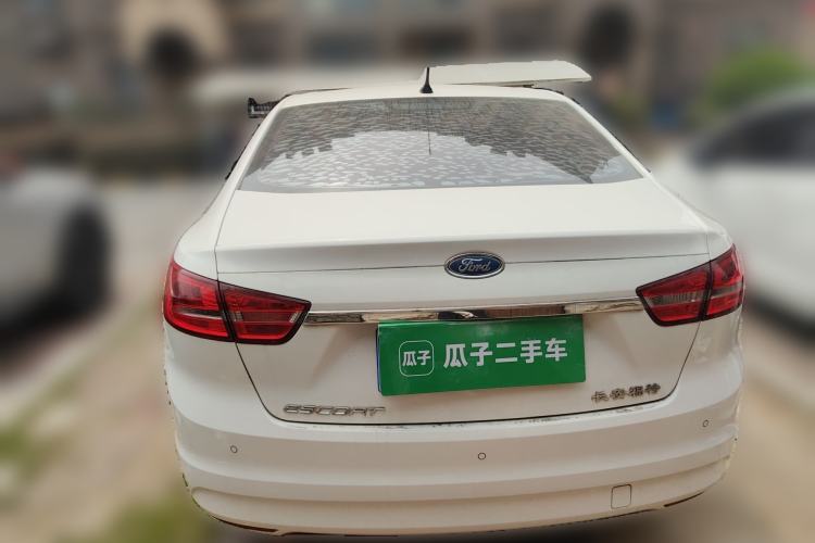 Used Ford Escort 2015 1.5L Manual Comfort Model
