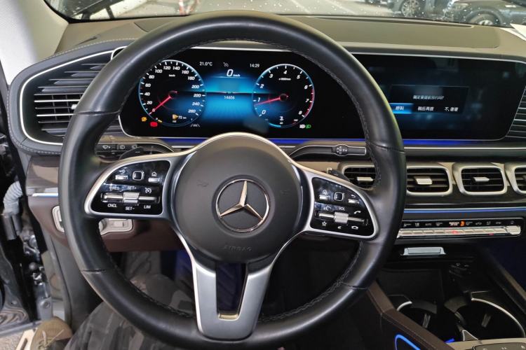 Used Mercedes-Benz GLE 2022 Facelifted GLE 350 4MATIC Fashion Edition Steering Wheel