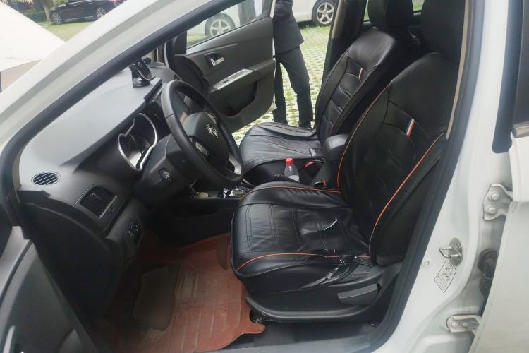 Used Dongfeng Aeolus AX3 2016 1.5L Automatic Shangkue Model
