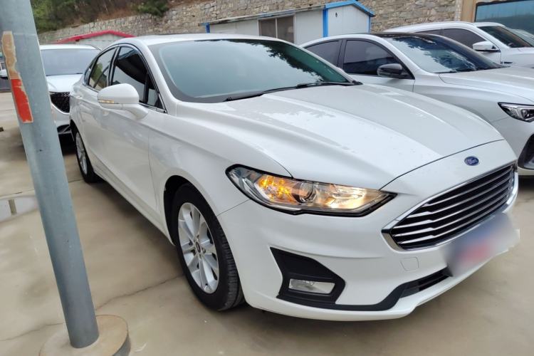 Used Ford Mondeo 2020 EcoBoost 180 Stylish Model Front Right 45 Deg