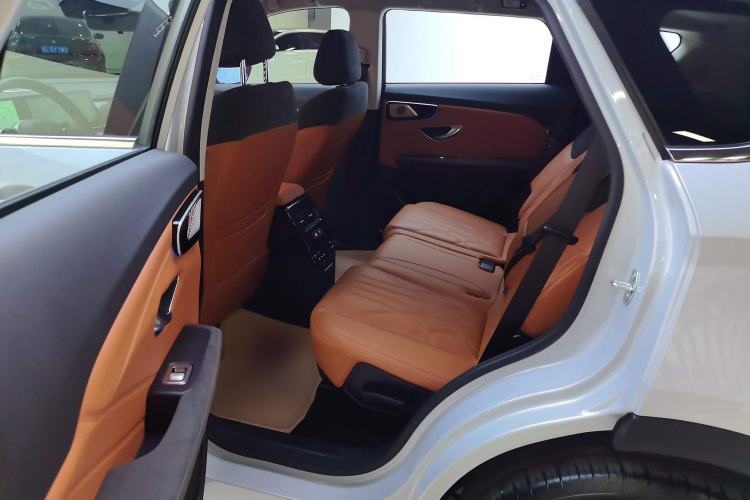 Used JETOUR Shanhai L7 2024 1.5T 120km ULTRA 7-Seater