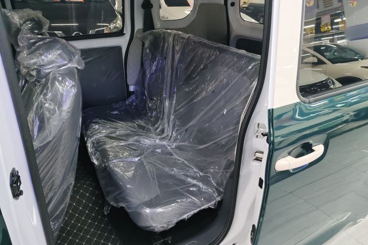 Used Wuling Zhiguang New Energy 2025 Comfort Model