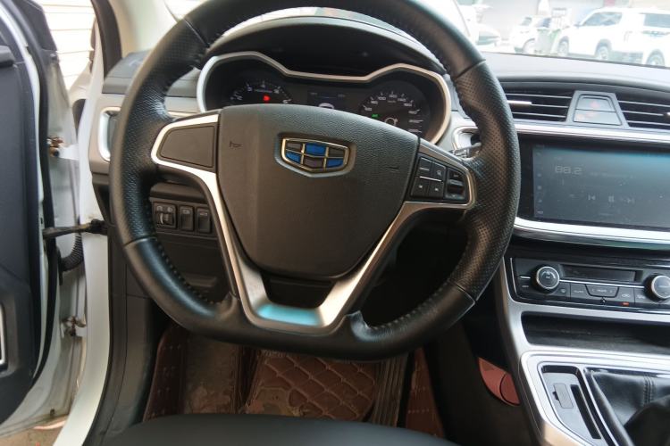 Used Geely Auto Emgrand GL 2018 1.4T Manual Elite Smart Connectivity Version Steering Wheel