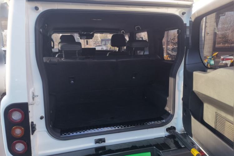 Used 212 T01 2024 2.0T Mechanic
