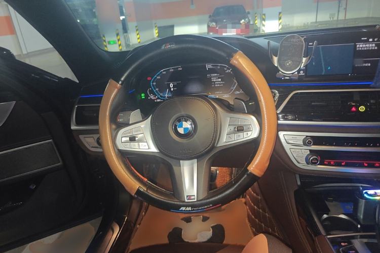 Used BMW 7 Series 2021 730Li M Sport Package Steering Wheel