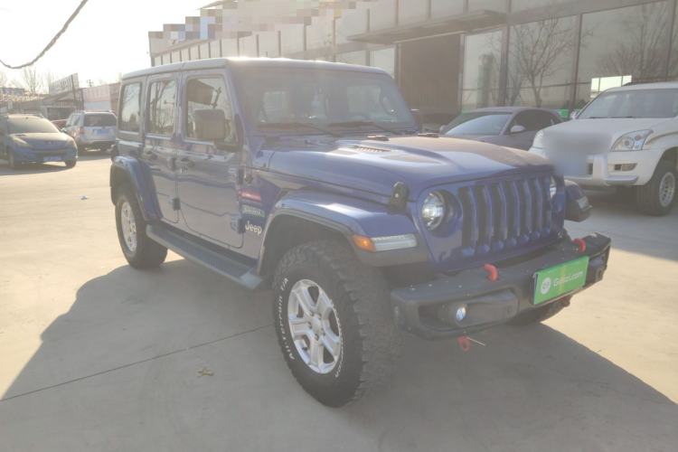 Used Jeep Wrangler 2019 2.0T Sahara Four-Door Version China VI Emission Standard