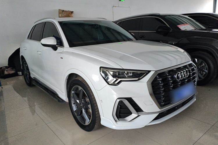 Used Audi Q3 2023 35 TFSI Fashion Dynamic Model (1.5T) Front Right 45 Deg