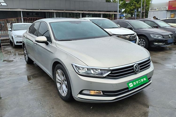Used Volkswagen Magotan 2019 330TSI DSG Luxury Version China VI Standard

