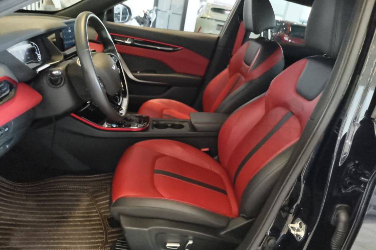 Used Dongfeng Aeolus Yixuan 2022 230T Automatic Adaptive-Beam Knight Edition
