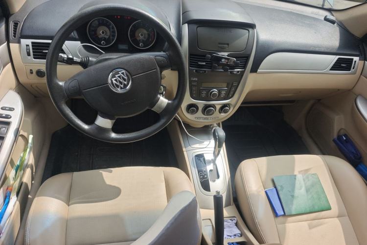 Used Buick Excelle 2013 1.5L Automatic Classic Model

