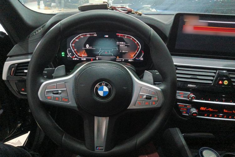 Used BMW 5 Series 2022 Second Facelift 530Li Leading Edition M Sport Package