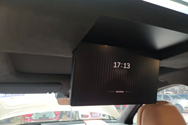 Used ONVO Luxeed L90 2025 Model—Max Six-Seater Version Headliner