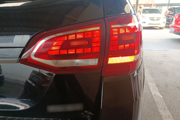 Used Haval H6 2015 Sport Edition 1.5T Automatic Two-Wheel Drive Luxury Model