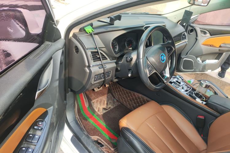 Used BYD Qin New Energy 2017 1.5T Luxury Model
