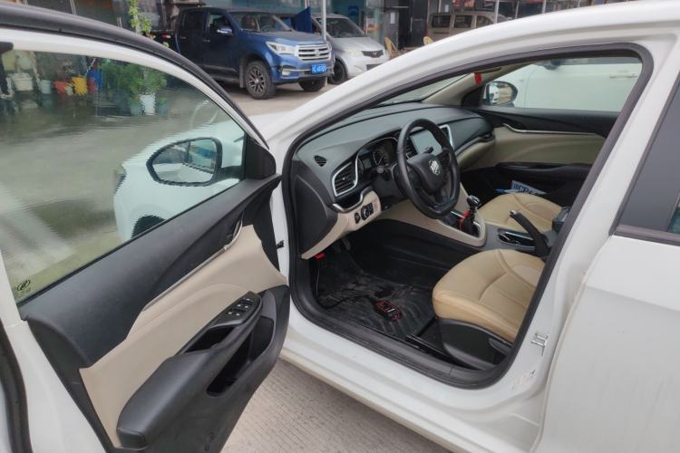 Used Buick GT 2016 15N Manual Entry-Level Trim Driver Seat