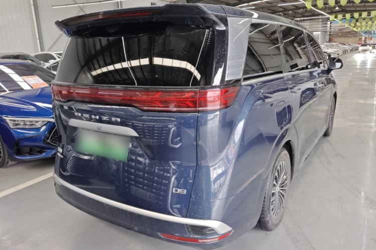 Used Denza D9 2022 DM-i 970 Four-Wheel Drive Prestige Model