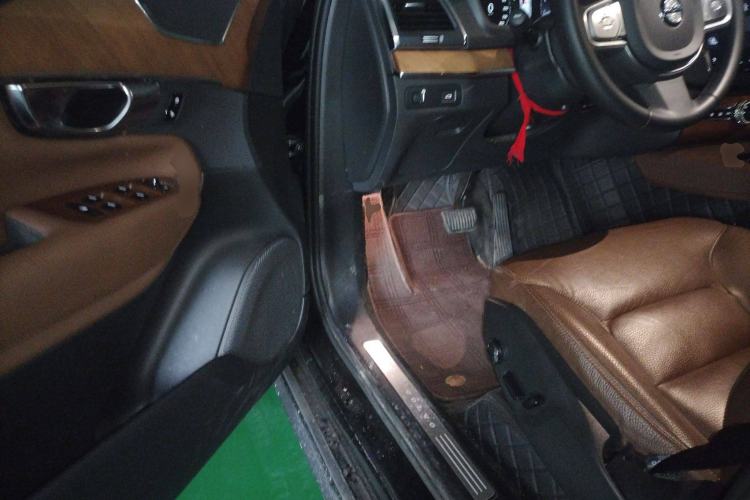 Used Volvo XC90 2022 B5 SmartDrive Luxury Edition 7 Seats