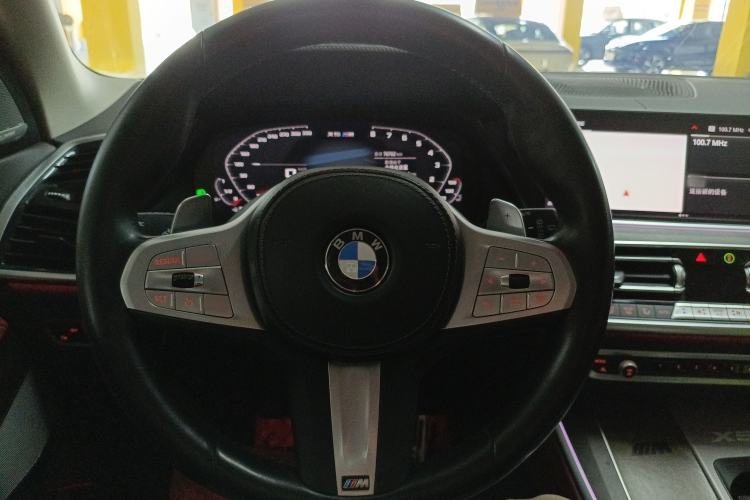 Used BMW X5 2022 Restyled xDrive 30Li Luxury Version M Sport Package