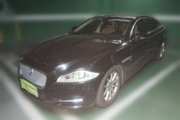 Used Jaguar XJ 2014 XJL 3.0 SC Two-Wheel-Drive Panoramic Business Edition