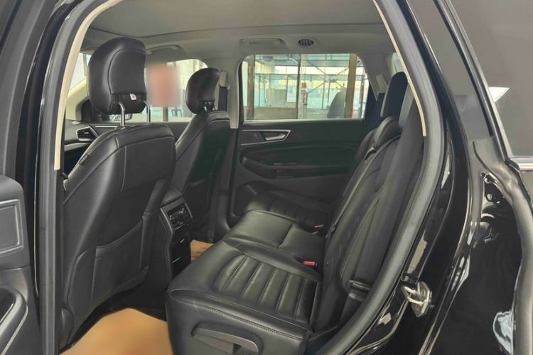 Used Ford Edge 2018 EcoBoost 245 Two-Wheel-Drive Titanium 7-Seater China V Standard
