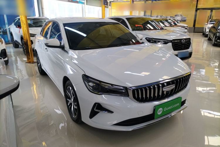 Used Geely Auto Emgrand 2026 Model 4th Generation 4 Millionth Anniversary Edition 1.5L Manual Overdrive Edition Front Right 45 Deg