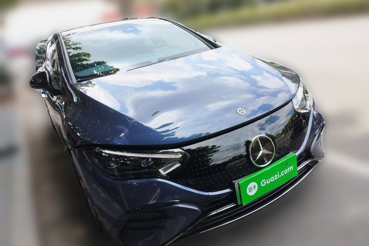 Used Mercedes-Benz EQE 2022 350 First Edition Special Version Front Right 45 Deg