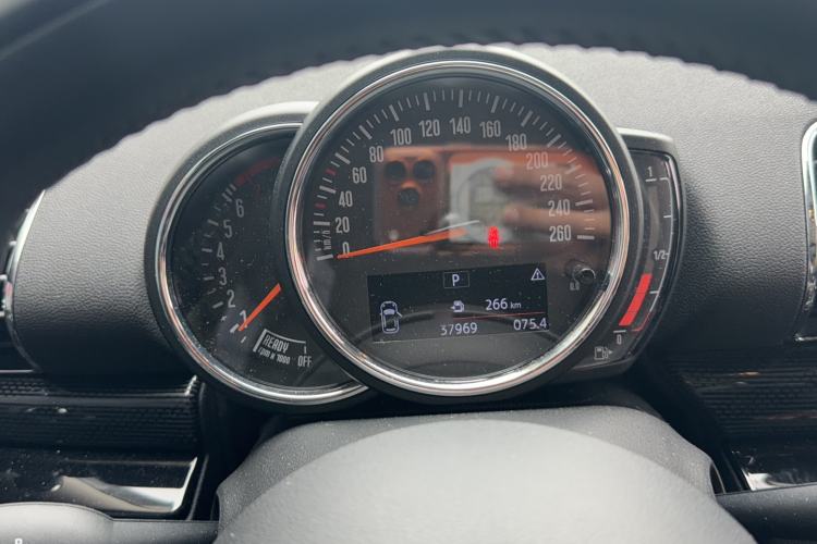 Used MINI Clubman 2016 Revised Version 1.5T COOPER Connoisseur Edition Instrument Cluster