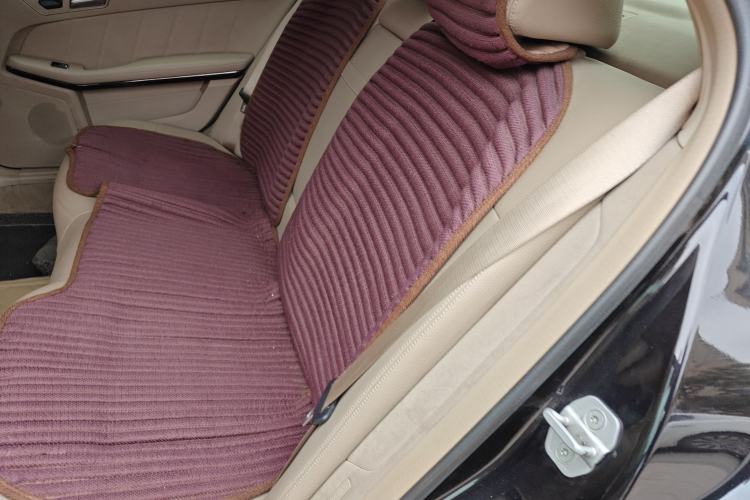 Used Mercedes-Benz E-Class 2013 E 260 L CGI Elegant Model
